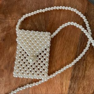 Zara pearl card case